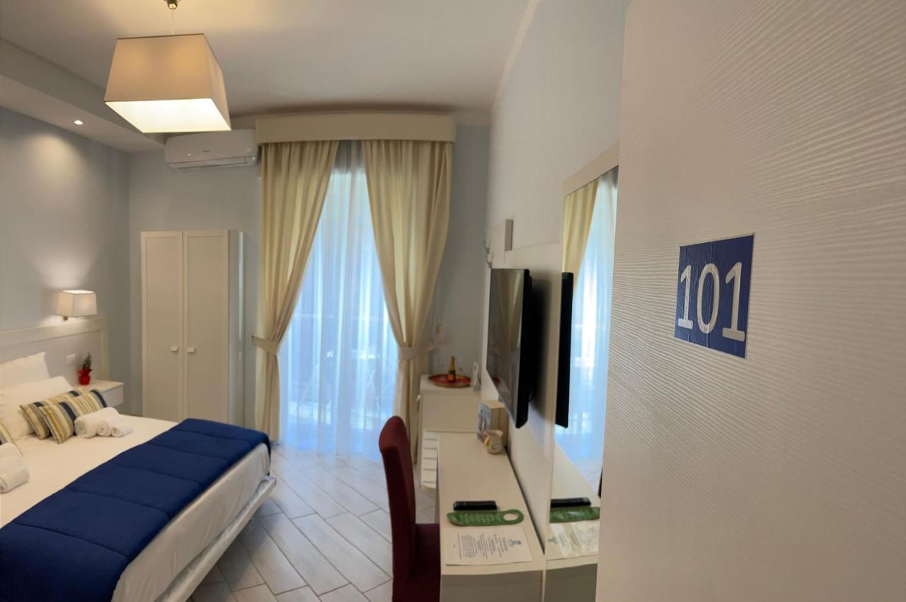 Maison Claudette Toledo Napoli Eksteriør bilde
